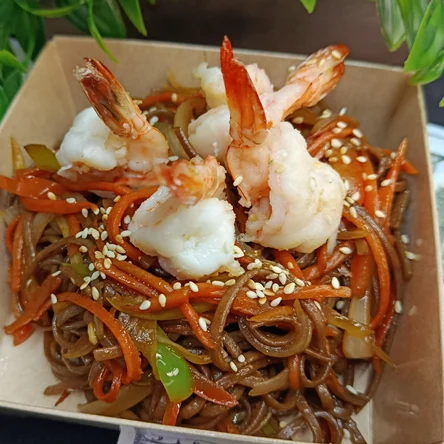 Вok соба с креветками