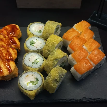 «МИЛЛИОНЕР НА ТРИ ПЕРСОНЫ»